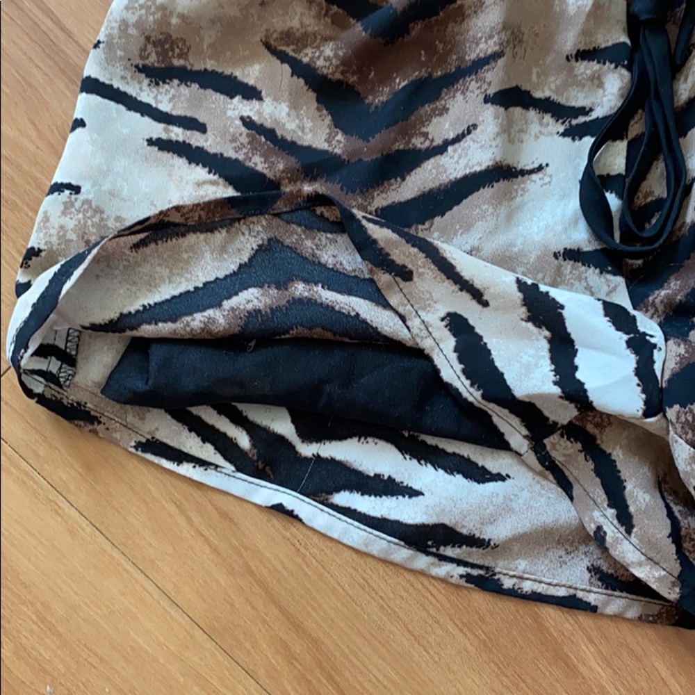 Animal print shorts - Picture 3 of 6